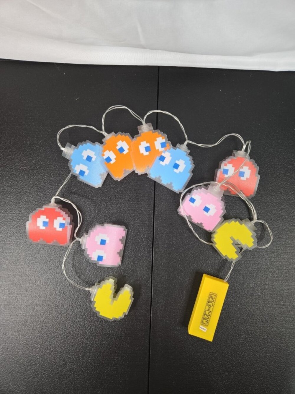 Pac Man Paladone String Lights 10 Lights, Battery Operated Tested Works